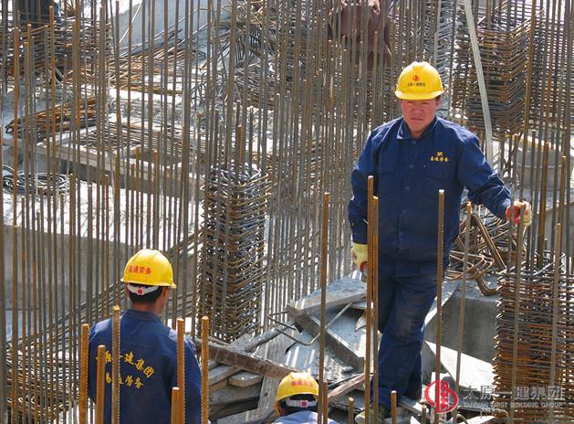 易通劳务公司推进施工现场劳务标准化建设